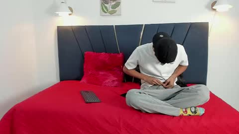 maicol_cum23 online show from September 2025 01:02:01 PM