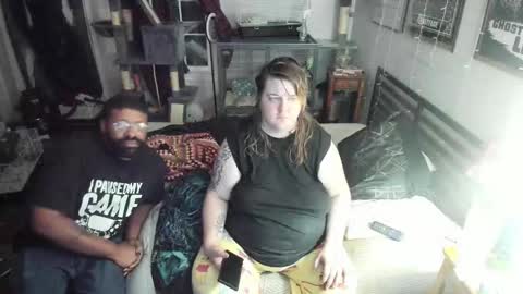 Snapshot of maidensaigexo chatting on October 2025 05:41:02 AM Alyx online show from October 2025 05:41:02 AM