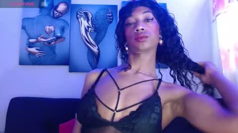 Bella Maidi online show from December 2024 02:22:02 PM