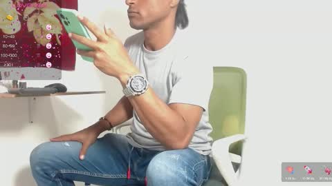 . Maik Alen . online show from November 2025 02:19:01 PM