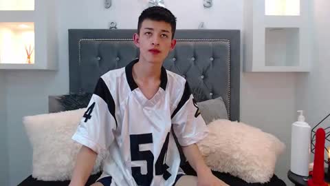 Maik Carver online show from January 2025 09:56:01 AM