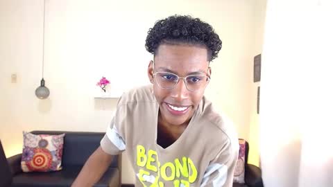 I am Maik online show from March 2025 02:01:02 PM