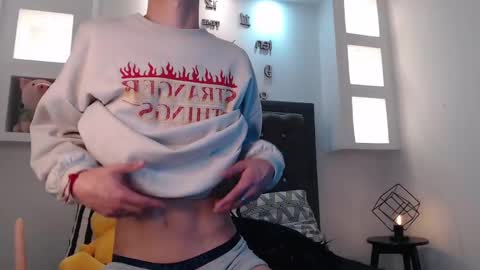 Maiky Cooper online show from March 2025 07:38:02 AM