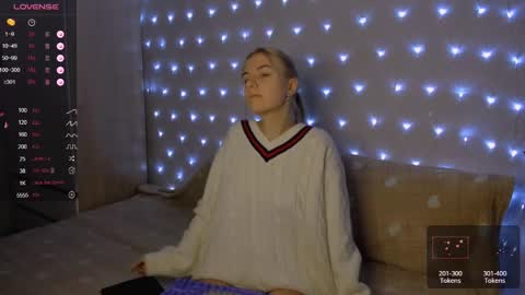 Your kitty online show from January 2025 03:04:02 AM