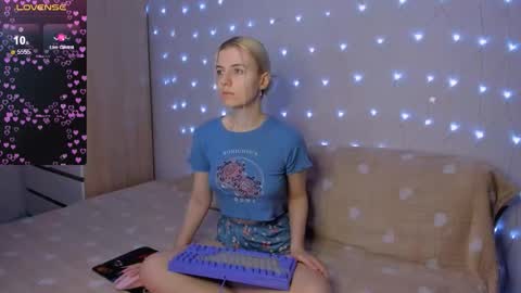 Your kitty online show from February 2026 04:03:02 PM