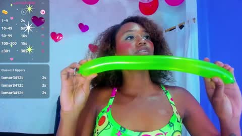 Mailyn online show from February 2025 08:53:02 PM