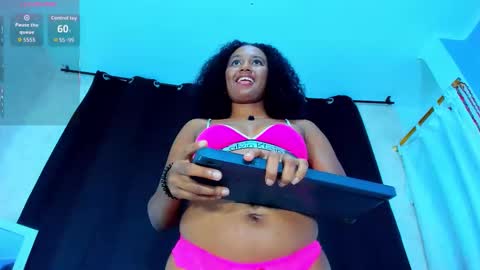 Mailyn online show from September 2025 09:04:02 PM