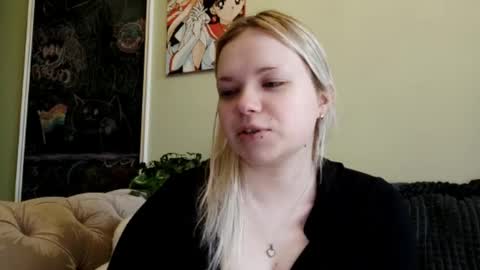 Karen online show from March 2026 01:17:02 PM