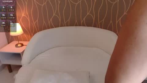 Maria  conexion 1030 pm to 5 am colombia online show from June 2026 02:22:01 AM
