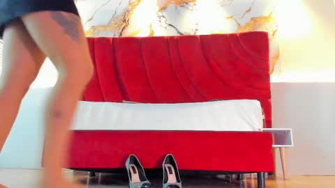 MAISE online show from October 2025 01:08:02 PM