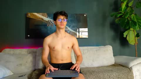 Bastian Arslan online show from June 2026 02:55:02 PM