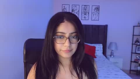 Maite online show from July 2026 10:48:01 PM