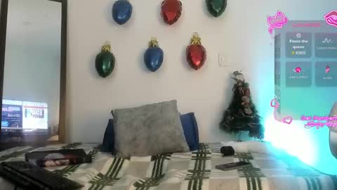 maitte_love online show from November 2025 09:01:02 AM