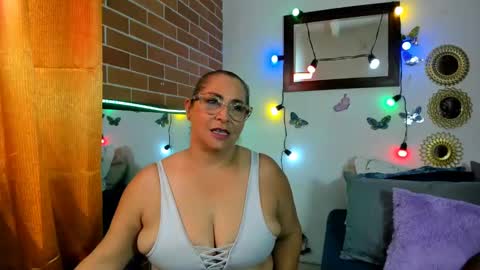 maja_hills online show from February 2025 06:08:02 PM