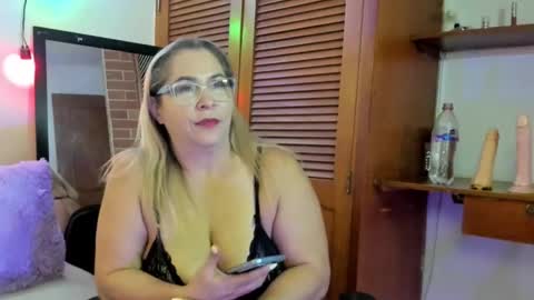 maja_hills online show from November 2025 03:07:01 AM