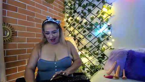 majahills online show from November 2025 03:16:02 AM