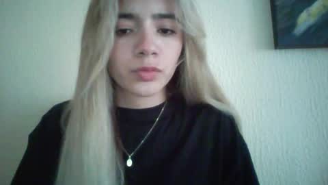 Snapshot of majo_gomezz chatting on November 2025 09:15:01 PM majo_gomezz online show from November 2025 09:15:01 PM