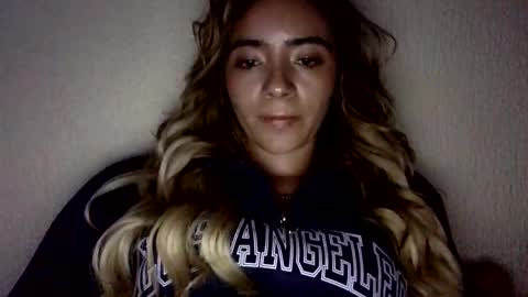 majo_gomezz online show from March 2026 10:55:01 PM