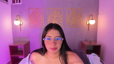 MAJO ROSE  online show from October 2025 07:04:02 PM