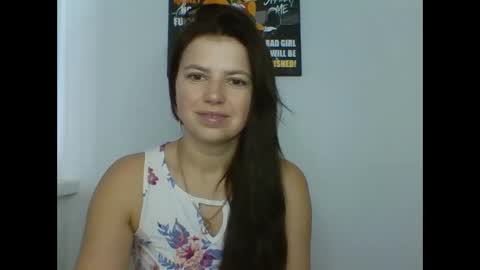 make_mesmile online show from September 2025 05:51:02 AM