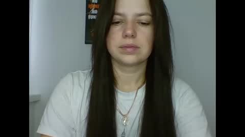 make_mesmile online show from November 2025 08:03:02 AM