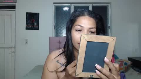 Snapshot of makennaa_1 chatting on June 2026 10:16:02 AM MAKENNAA online show from June 2026 10:16:02 AM
