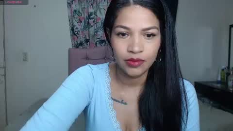 Snapshot of makennaa_1 chatting on June 2026 10:34:01 AM MAKENNAA online show from June 2026 10:34:01 AM