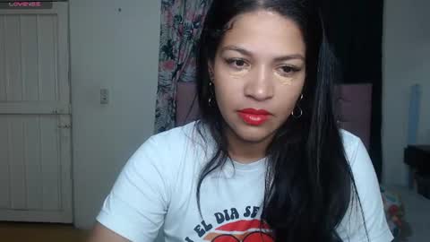 Snapshot of makennaa_1 chatting on July 2026 10:22:01 AM MAKENNAA online show from July 2026 10:22:01 AM