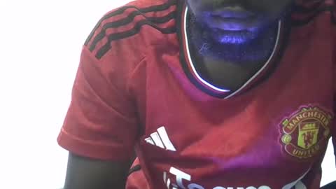 Snapshot of makeyoudrip001 chatting on March 2025 02:39:01 AM Afrovite Dick online show from March 2025 02:39:01 AM