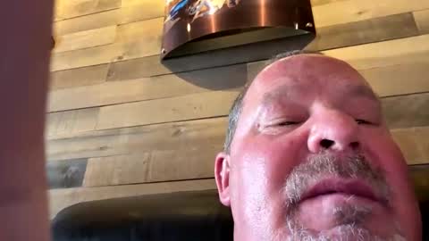 makeyousquirt1969 online show from October 2025 08:24:02 PM