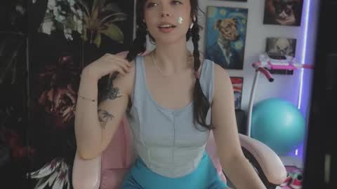 MakiyahBelle online show from February 2026 05:55:02 AM