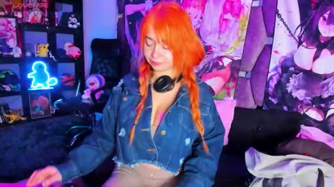 Snapshot of maky_coss chatting on June 2026 01:34:01 PM maky_coss online show from June 2026 01:34:01 PM