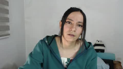 Mariapau online show from April 2026 01:41:02 PM