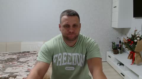 malchyshka online show from January 2025 11:58:02 AM