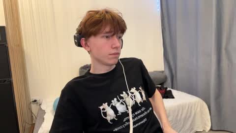 Snapshot of malcolm_yang chatting on January 2026 02:21:01 PM Tom and Mark 3 online show from January 2026 02:21:01 PM