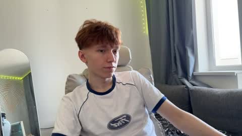 Snapshot of malcolm_yang chatting on February 2026 08:55:01 AM Tom and Mark 3 online show from February 2026 08:55:01 AM