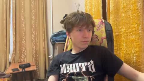 Snapshot of malcolm_yang chatting on July 2026 04:29:02 PM Tom and Mark 3 online show from July 2026 04:29:02 PM