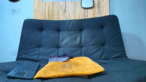 Malcom online show from November 2025 01:11:01 PM