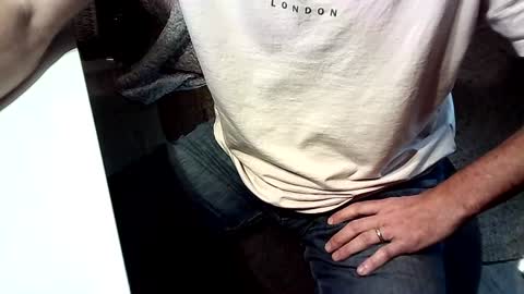 malebitch99999 online show from September 2025 06:14:01 AM