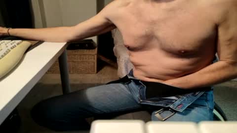 malebitch99999 online show from November 2025 08:16:02 AM