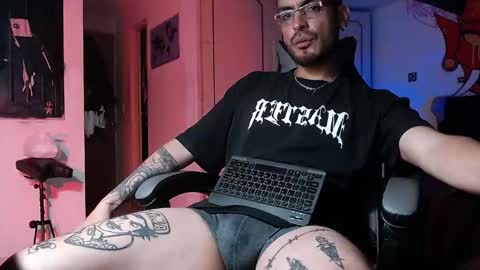 Snapshot of malek_xarx chatting on March 2026 04:37:01 AM malek_xarx online show from March 2026 04:37:01 AM