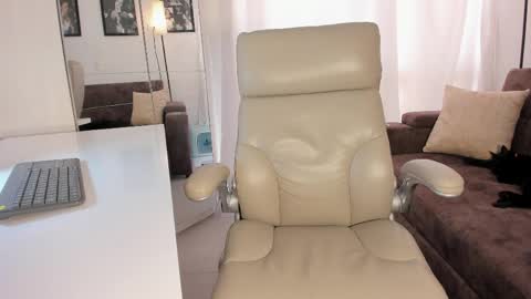 malena99_ online show from April 2026 06:30:02 PM