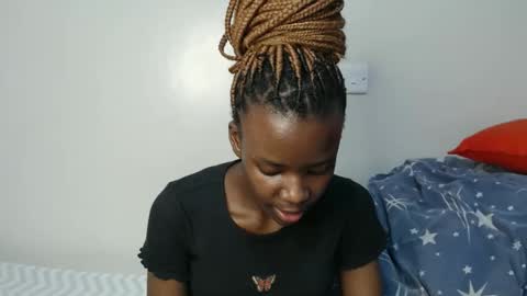 lati online show from November 2025 12:29:02 PM