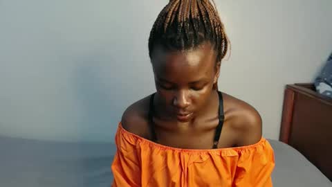 lati online show from November 2025 12:26:01 PM