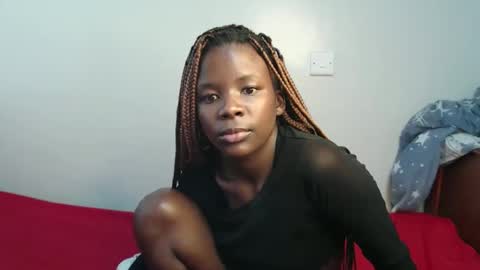 lati online show from November 2025 01:21:02 PM