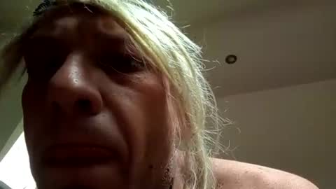 Snapshot of malinowy85 chatting on May 2026 11:15:02 AM malinowy85 online show from May 2026 11:15:02 AM