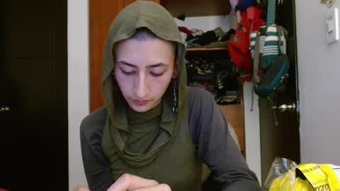 Snapshot of malitamuymal22 chatting on February 2026 12:40:01 AM Malita online show from February 2026 12:40:01 AM