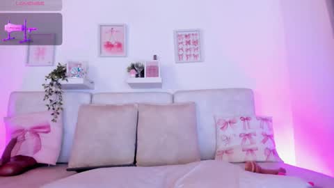 Snapshot of malka_burning chatting on January 2026 06:33:02 PM Malka online show from January 2026 06:33:02 PM