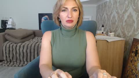 mallinia online show from March 2026 12:16:01 PM