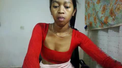 Snapshot of malluna4 chatting on May 2026 07:55:02 PM Malluna online show from May 2026 07:55:02 PM